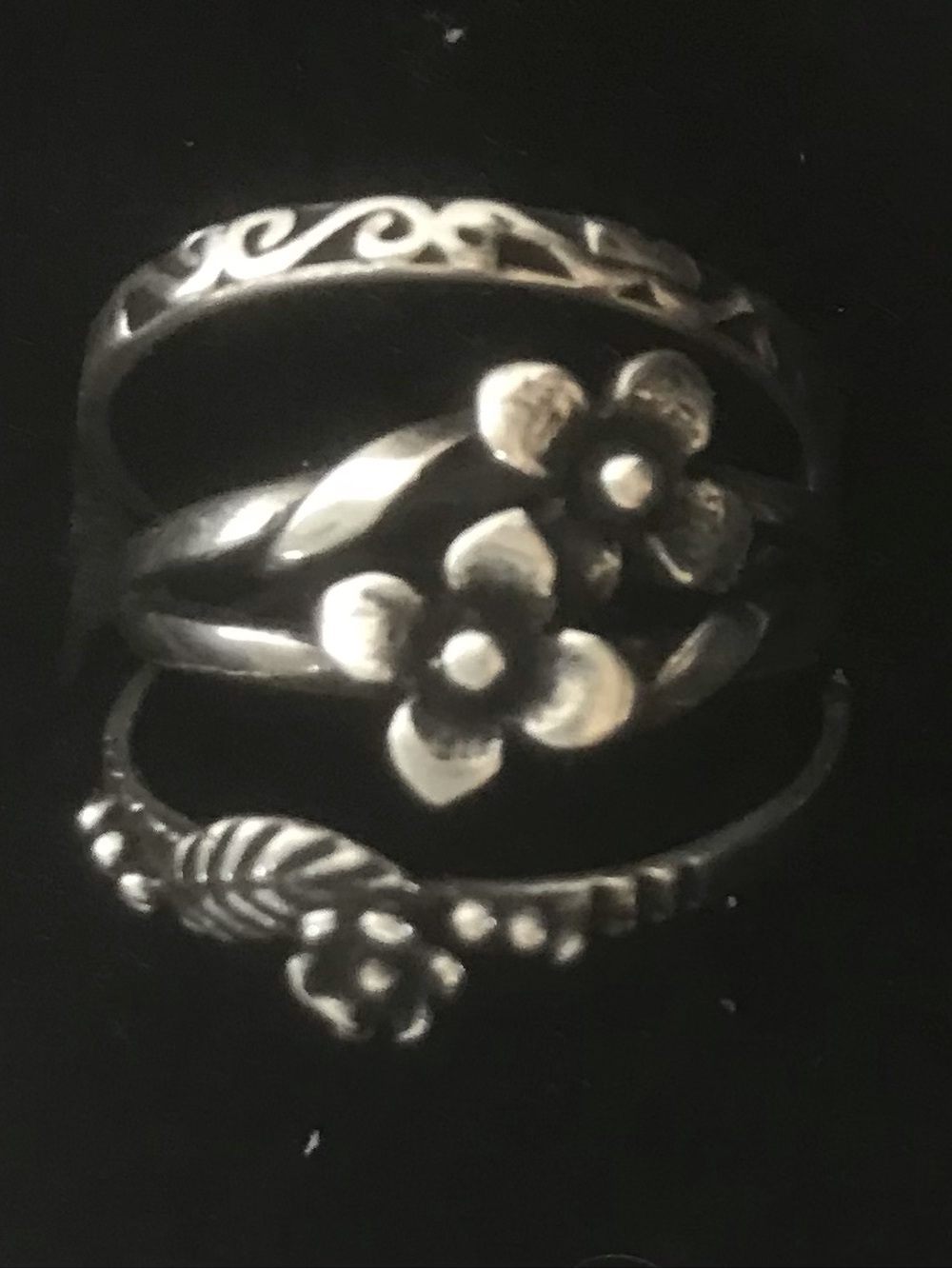 Sundance Floral Design Sterling Silver Stacking Rings Size 6